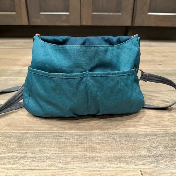 REI Parkrose Crossbody Purse Hawaiian Teal Bag - Picture 6 of 7